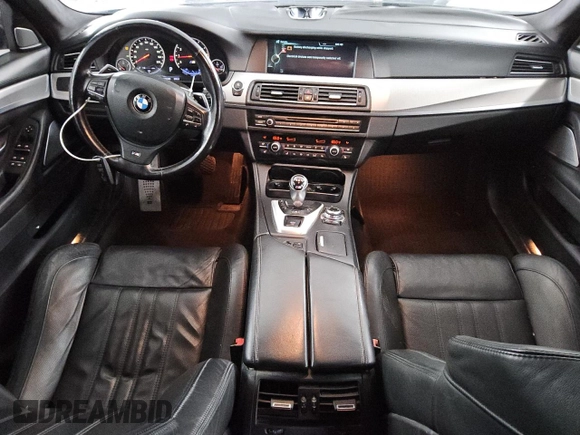 2013 BMW M5 with VIN WBSFV9C53DD096060, listed as a Copart auction lot 49504355 with 116,389 mi miles and Clean Title. Bid and sale history available at carsss.com. Image 8.