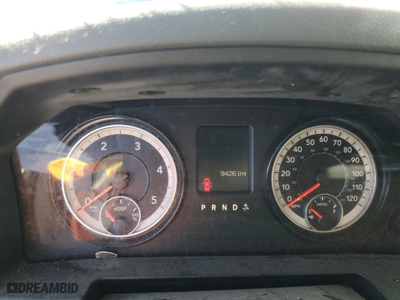 2018 Ram 2500 SLT with VIN 3C6UR5DL5JG261492, listed as a Copart auction lot 47823825 with 94,261 mi miles and Salvage Title. Bid and sale history available at carsss.com. Image 9.