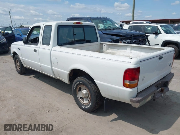 1996 Ford Ranger XL z VIN 1FTCR14U7TPA03267, wystawiony jako IAAI lot #42386485 z przebiegiem 181 383 mil mil oraz . Historia ofert i sprzedaży dostępna na DreamBid. Obrazek 3.