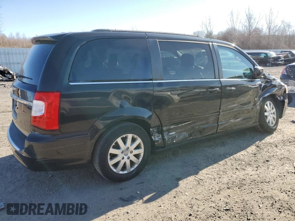 2015 Chrysler Town & Country LX with VIN 2C4RC1AG2FR675606, listed as a Copart auction lot 88864295 with 39,985 mi miles and Clean Title. Bid and sale history available at carsss.com. Image 3.