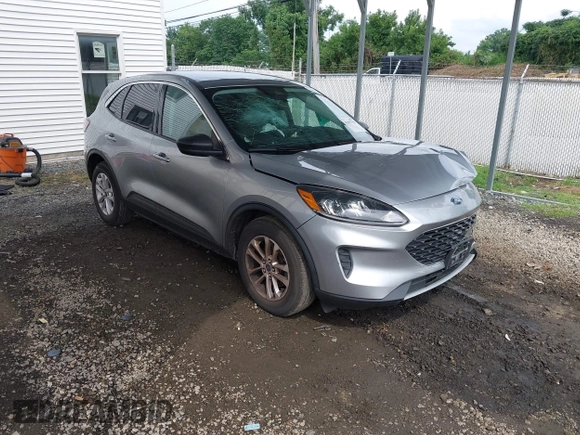 2022 Ford Escape SE with VIN 1FMCU0G6XNUB13770, listed as a IAAI auction lot 42697195 with 26,428 mi miles and . Bid and sale history available at DreamBid. Image 1.