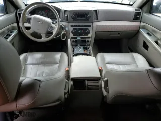 2005 Jeep Grand Cherokee Laredo with VIN 1J4GS48KX5C717611, listed as a Copart auction lot 45480695 with 191,063 mi miles and Clean Title. Bid and sale history available at carsss.com. Image 8.