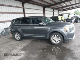 2020 Kia Telluride LX z VIN 5XYP24HC3LG008929, wystawiony jako IAAI lot #42242220 z przebiegiem 82 964 mil mil oraz . Historia ofert i sprzedaży dostępna na DreamBid. Obrazek 13.