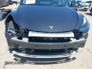 2024 Tesla Model Y with VIN 7SAYGDED2RF040745, listed as a IAAI auction lot 41986613 with 9,778 mi miles and . Bid and sale history available at DreamBid. Image 6.