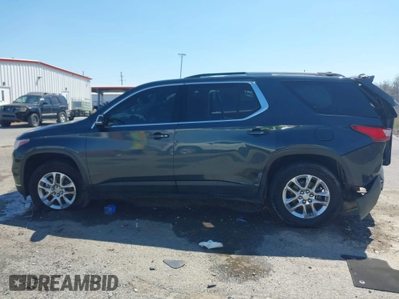 2018 Chevrolet Traverse LT Cloth with VIN 1GNERGKW2JJ158610, listed as a IAAI auction lot 41766502 with 145,200 mi miles. Bid and sale history available at carsss.com. Image 14.