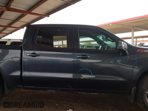 2021 Chevrolet Silverado 1500 LT with VIN 1GCUYDET1MZ296250, listed as a IAAI auction lot 41865934 with 69,413 mi miles. Bid and sale history available at carsss.com. Image 13.