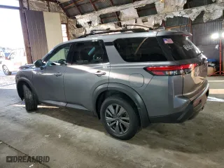2022 Nissan Pathfinder SV with VIN 5N1DR3BD5NC256239, listed as a Copart auction lot 82177604 with 38,987 mi miles and Salvage Title. Bid and sale history available at carsss.com. Image 2.
