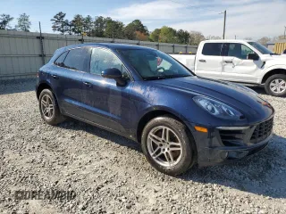 2017 Porsche Macan with VIN WP1AA2A53HLB07527, listed as a Copart auction lot 50689175 with 59,279 mi miles and Clean Title. Bid and sale history available at DreamBid. Image 4.