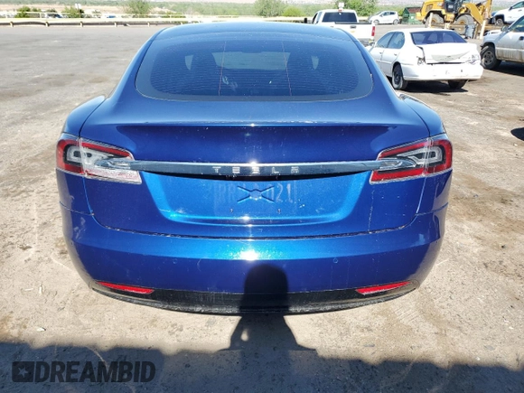 2019 Tesla Model S 100D with VIN 5YJSA1E40KF332077, listed as a Copart auction lot 53733965 with 33,098 mi miles and Salvage title. Bid and sale history available at DreamBid. Image 6.