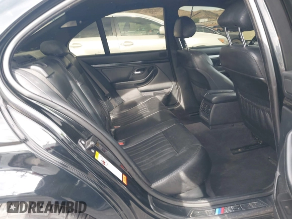 2001 BMW M5 z VIN WBSDE93421BZ99483, wystawiony jako IAAI lot #41892842 z przebiegiem 134 689 mil mil oraz . Historia ofert i sprzedaży dostępna na DreamBid. Obrazek 8.