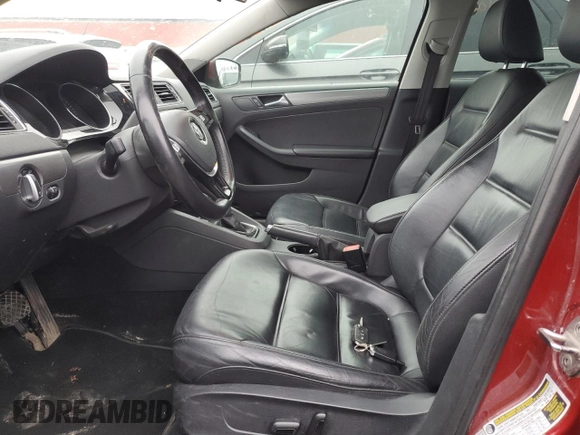 2016 Volkswagen Jetta SEL с VIN 3VWL07AJ4GM253095, выставлен на аукционе Copart как лот 55247795 с пробегом 199 573 миль миль и Списание • Salvage title. История ставок и продаж доступна на DreamBid. Изображение 7.