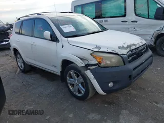 2007 Toyota RAV4 Sport с VIN JTMBK32V475033125, выставлен на аукционе IAAI как лот 42031476 с пробегом 266 529 миль миль и . История ставок и продаж доступна на DreamBid. Изображение 1.