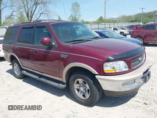 1998 Ford Expedition XLT with VIN 1FMRU17L9WLC23691, listed as a IAAI auction lot 42107464 with 311,300 mi miles. Bid and sale history available at carsss.com. Image 1.