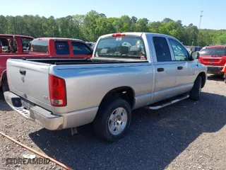 2005 Dodge Ram 1500 SLT with VIN 1D7HA18N25J605537, listed as a IAAI auction lot 42015732 with 142,722 mi miles. Bid and sale history available at carsss.com. Image 4.
