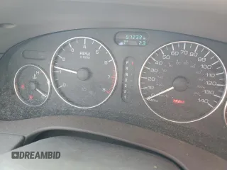 2002 Oldsmobile Aurora z VIN 1G3GR64H424238288, wystawiony jako Copart lot #68086014 z przebiegiem 97 232 mil mil oraz Szkody całkowita. Historia ofert i sprzedaży dostępna na DreamBid. Obrazek 9.