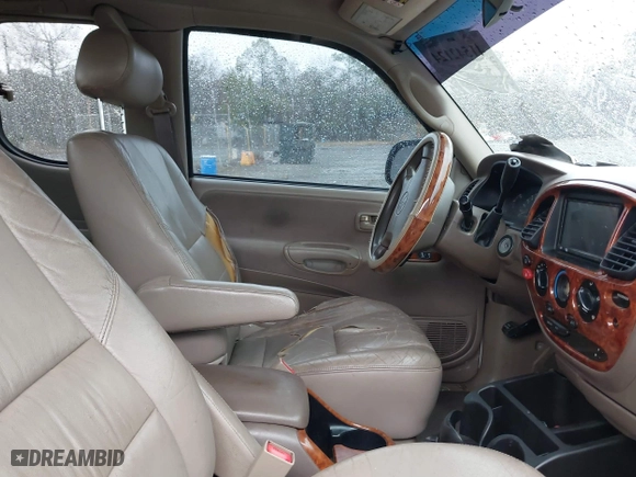 2000 Toyota Tundra SR5 with VIN 5TBBT4415YS052476, listed as a IAAI auction lot 41542124 with 273,045 mi miles. Bid and sale history available at carsss.com. Image 5.