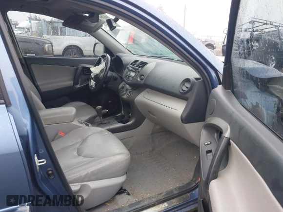 2011 Toyota RAV4 Ltd with VIN 2T3DK4DV5BW045278, listed as a IAAI auction lot 41284138 with 1 mi miles. Bid and sale history available at carsss.com. Image 5.
