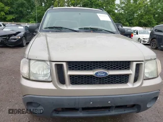 2005 Ford Explorer Sport Trac XLS with VIN 1FMZU77K65UA53244, listed as a IAAI auction lot 42375234 with 240,441 mi miles and . Bid and sale history available at DreamBid. Image 6.