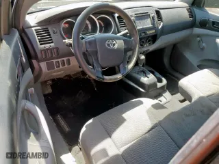 2013 Toyota Tacoma with VIN 5TFNX4CN7DX023126, listed as a Copart auction lot 52924135 with 147,490 mi miles and Salvage Title. Bid and sale history available at carsss.com. Image 8.