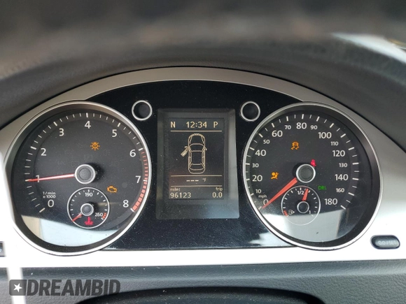 2011 Volkswagen CC Sport with VIN WVWMP7AN7BE714181, listed as a Copart auction lot 70090194 with 96,123 mi miles and Salvage Title. Bid and sale history available at DreamBid. Image 9.