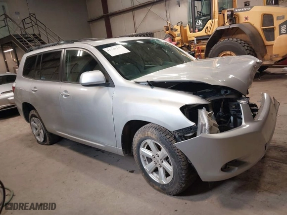 2010 Toyota Highlander SE with VIN 5TDJK3EH8AS010675, listed as a IAAI auction lot 41749187 with 1 mi miles. Bid and sale history available at carsss.com. Image 13.