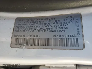 2003 Volkswagen Passat GLS with VIN WVWVD63B43E323839, listed as a Copart auction lot 81100434 with 164,795 mi miles and Salvage Title. Bid and sale history available at carsss.com. Image 12.