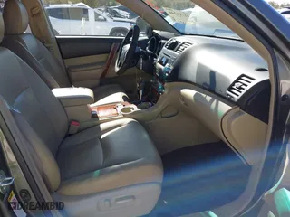 2012 Toyota Highlander Limited with VIN 5TDYK3EH7CS054667, listed as a IAAI auction lot 41716240 with 234,682 mi miles. Bid and sale history available at carsss.com. Image 5.