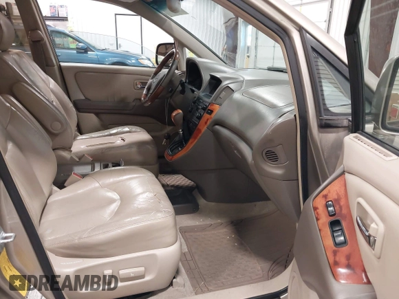 2002 Lexus RX 300 with VIN JTJHF10U720268702, listed as a IAAI auction lot 42160983 with 332,199 mi miles. Bid and sale history available at carsss.com. Image 5.