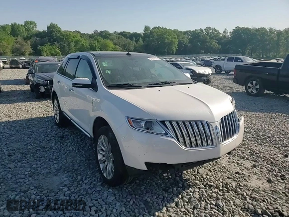 2014 Lincoln MKX with VIN 2LMDJ6JK9EBL08646, listed as a Copart auction lot 51580575 with 90,484 mi miles and Salvage Title. Bid and sale history available at DreamBid. Image 12.