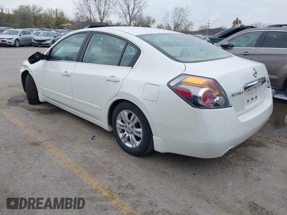2012 Nissan Altima 2.5 with VIN 1N4AL2AP4CN533372, listed as a IAAI auction lot 41957380 with 108,594 mi miles and . Bid and sale history available at carsss.com. Image 3.