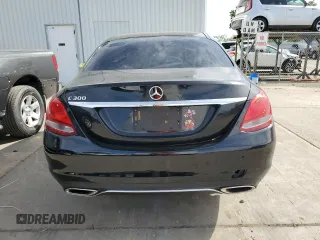2016 Mercedes-Benz C 300 with VIN 55SWF4JB1GU101736, listed as a Copart auction lot 53073805 with 140,309 mi miles and Clean Title. Bid and sale history available at DreamBid. Image 6.
