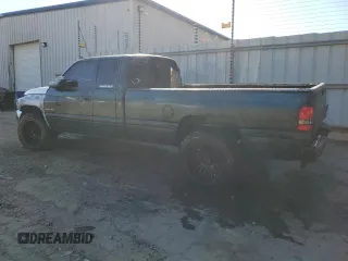 1999 Dodge Ram 2500 with VIN 1B7KC2368XJ548487, listed as a Copart auction lot 77256244 with 301,818 mi miles and Salvage Title. Bid and sale history available at carsss.com. Image 2.