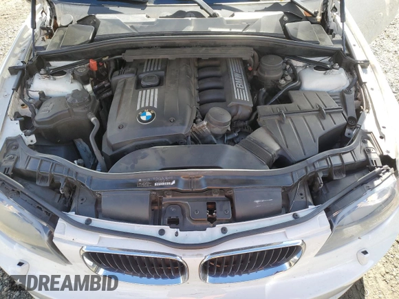 2008 BMW 1 Series 128i with VIN WBAUL73578VE88077, listed as a Copart auction lot 48655115 with 142,931 mi miles and Salvage title. Bid and sale history available at DreamBid. Image 11.