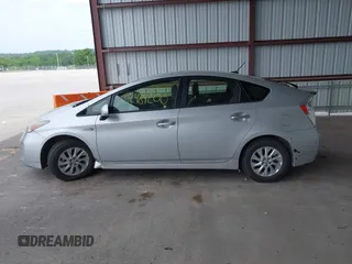 2013 Toyota Prius with VIN JTDKN3DP8D3043430, listed as a IAAI auction lot 42484200 with 247,835 mi miles and . Bid and sale history available at DreamBid. Image 14.