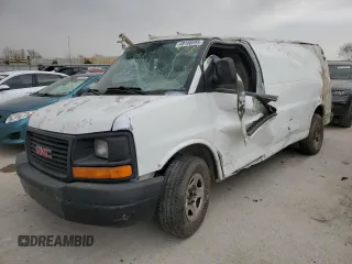 2004 GMC Savana Cargo Van with VIN 1GTFG15X541139395, listed as a Copart auction lot 49106595 with 0 mi miles and Salvage Title. Bid and sale history available at carsss.com. Image 1.