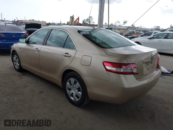2011 Toyota Camry LE z VIN 4T1BF3EK4BU753024, wystawiony jako IAAI lot #41920255 z przebiegiem 198 088 mil mil oraz . Historia ofert i sprzedaży dostępna na DreamBid. Obrazek 3.