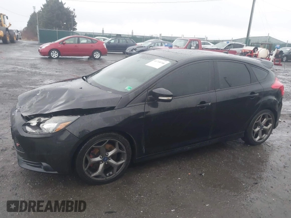 2014 Ford Focus ST with VIN 1FADP3L94EL180667, listed as a IAAI auction lot 41718746 with 141,574 mi miles and . Bid and sale history available at carsss.com. Image 14.