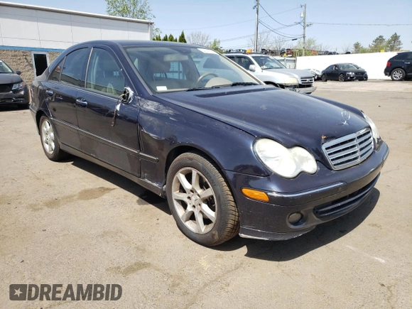2007 Mercedes-Benz C 280 Luxury with VIN WDBRF92H67F928723, listed as a Copart auction lot 54741295 with 179,129 mi miles and Salvage title. Bid and sale history available at DreamBid. Image 4.