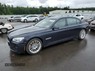 2015 BMW 7 Series 750Li xDrive with VIN WBAYF8C57FD654743, listed as a Copart auction lot 74207584 with 56,580 mi miles and Non Repairable. Bid and sale history available at carsss.com. Image 1.