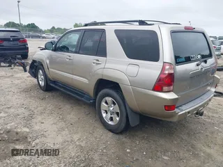 2005 Toyota 4Runner SR5 z VIN JTEZU14R750050925, wystawiony jako IAAI lot #42146923 z przebiegiem 188 328 mil mil oraz . Historia ofert i sprzedaży dostępna na DreamBid. Obrazek 3.