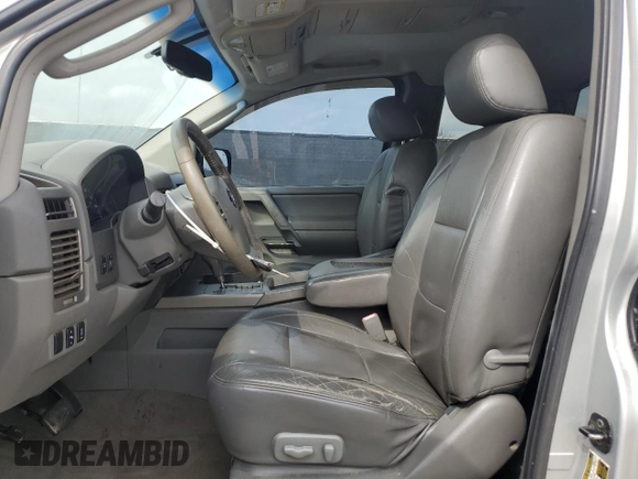 2006 Nissan Titan SE с VIN 1N6BA06A16N571799, выставлен на аукционе Copart как лот 46093745 с пробегом 118 019 миль миль и Списание • Salvage title. История ставок и продаж доступна на DreamBid. Изображение 7.