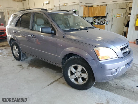 2009 Kia Sorento LX with VIN KNDJD735995889602, listed as a Copart auction lot 73916114 with 133,848 mi miles and Salvage Title. Bid and sale history available at carsss.com. Image 4.