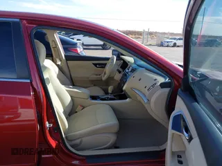 2014 Nissan Altima SV with VIN 1N4AL3AP2EN386414, listed as a IAAI auction lot 41739659 with 138,806 mi miles and . Bid and sale history available at carsss.com. Image 5.