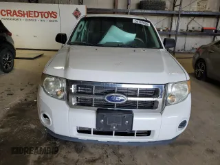 2011 Ford Escape XLS с VIN 1FMCU0C78BKC53371, выставлен на аукционе Copart как лот 54767005 с пробегом 227 192 миль миль и Списание • Salvage title. История ставок и продаж доступна на DreamBid. Изображение 5.