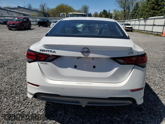 2021 Nissan Sentra SR z VIN 3N1AB8DV1MY232530, wystawiony jako Copart lot #54959545 z przebiegiem 31 522 mil mil oraz Szkoda całkowita • Salvage title. Historia ofert i sprzedaży dostępna na DreamBid. Obrazek 6.
