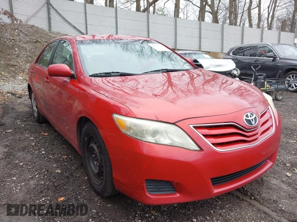 2011 Toyota Camry LE with VIN 4T1BF3EK4BU701750, listed as a IAAI auction lot 42007119 with 286,100 mi miles. Bid and sale history available at carsss.com. Image 6.