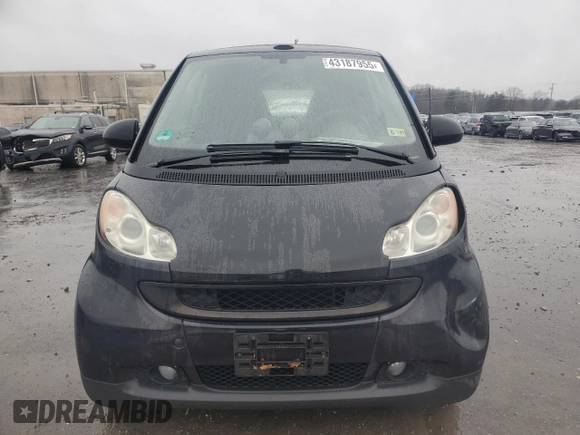2009 Smart fortwo Passion z VIN WMEEK31X59K270597, wystawiony jako Copart lot #43187955 z przebiegiem 67 842 mil mil oraz Czysty tytuł • Clean title. Historia ofert i sprzedaży dostępna na DreamBid. Obrazek 5.