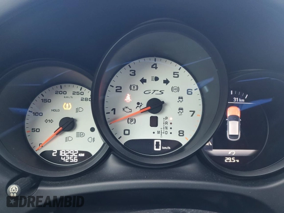 2018 Porsche Macan GTS with VIN WP1AG2A51JLB60652, listed as a Copart auction lot 62064955 with 218,292 mi miles and Clean title. Bid and sale history available at DreamBid. Image 9.