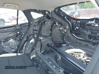 2021 Toyota Venza LE z VIN JTEAAAAH6MJ078452, wystawiony jako IAAI lot #42391481 z przebiegiem 21 604 mil mil oraz . Historia ofert i sprzedaży dostępna na DreamBid. Obrazek 22.