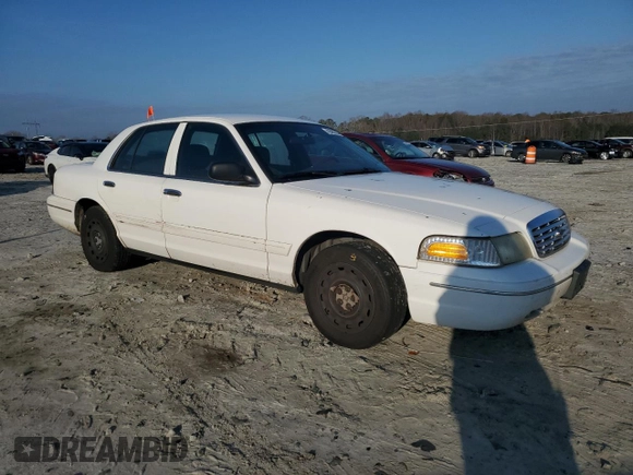 2004 Ford Police Interceptor Base w/3.27 Axle z VIN 2FAFP71W14X175582, wystawiony jako Copart lot #42305225 z przebiegiem 118 216 mil mil oraz Szkoda całkowita • Salvage title. Historia ofert i sprzedaży dostępna na DreamBid. Obrazek 4.